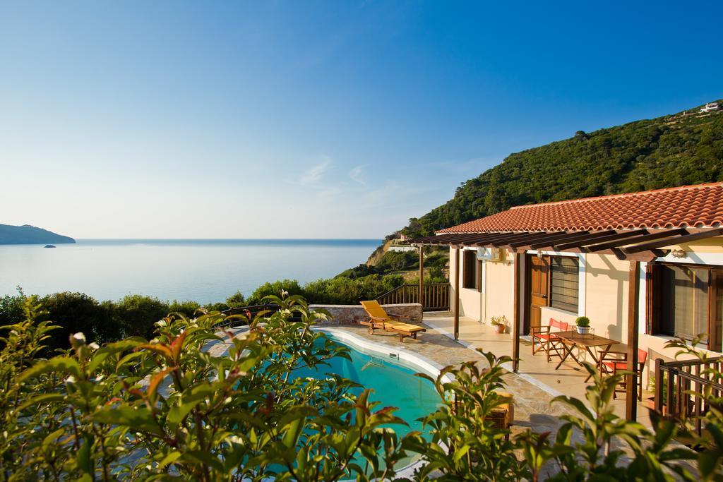 Porto Skopelos Villas Exterior photo