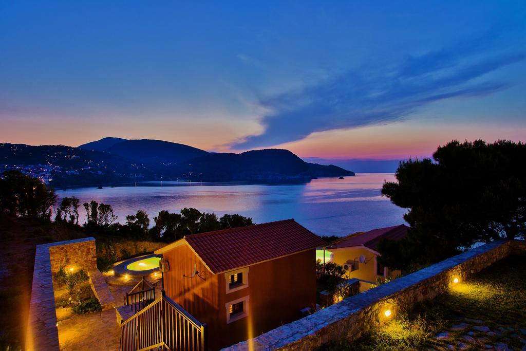 Porto Skopelos Villas Exterior photo